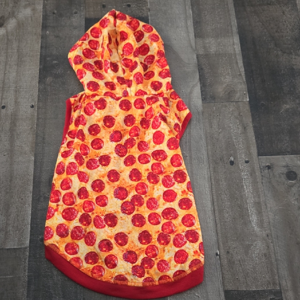 Pizza Hoodie - Pizza dog Or pizza Cat. Brand New, Size Medium Up To 40 Lbs